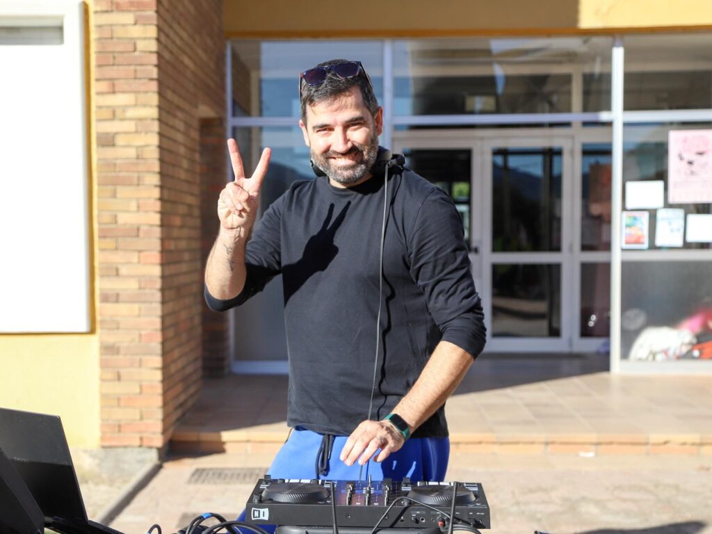 WhatsApp Image 2025-11-10 at 09.12.38